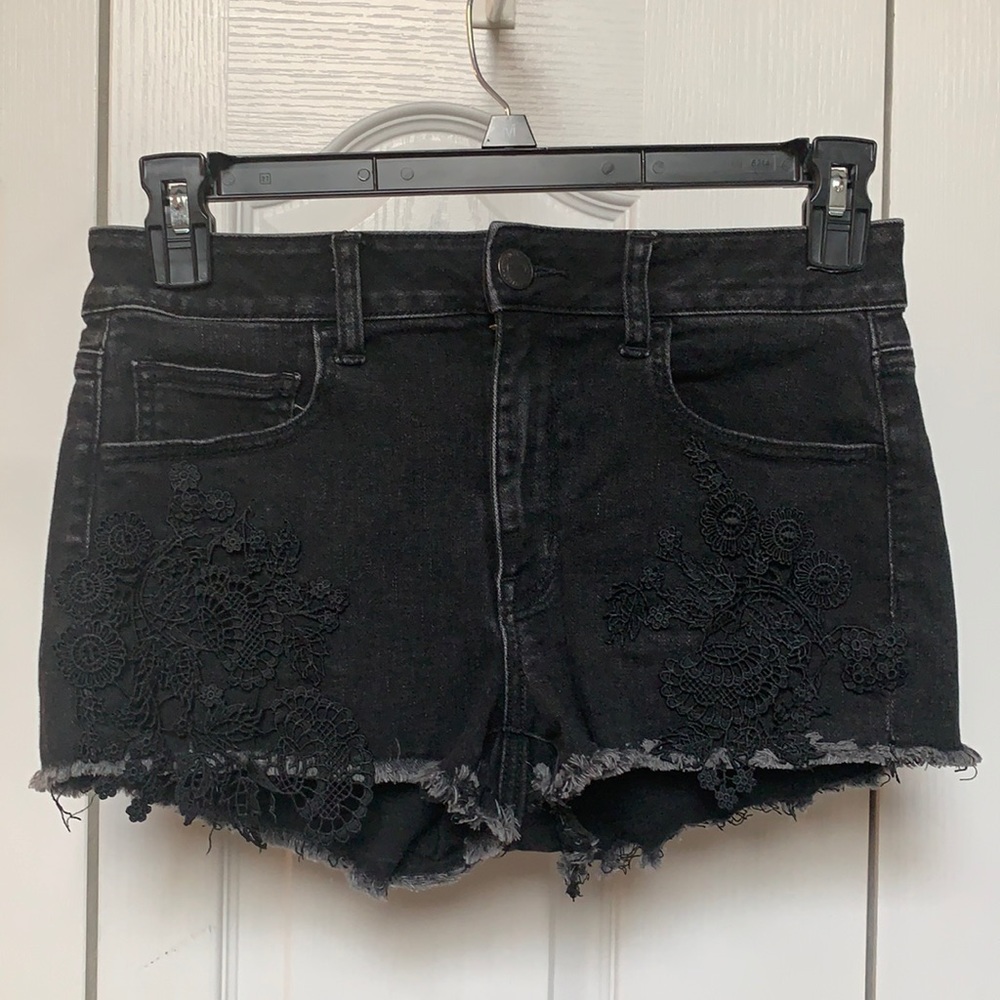 American Eagle Hi-Rise Shortie